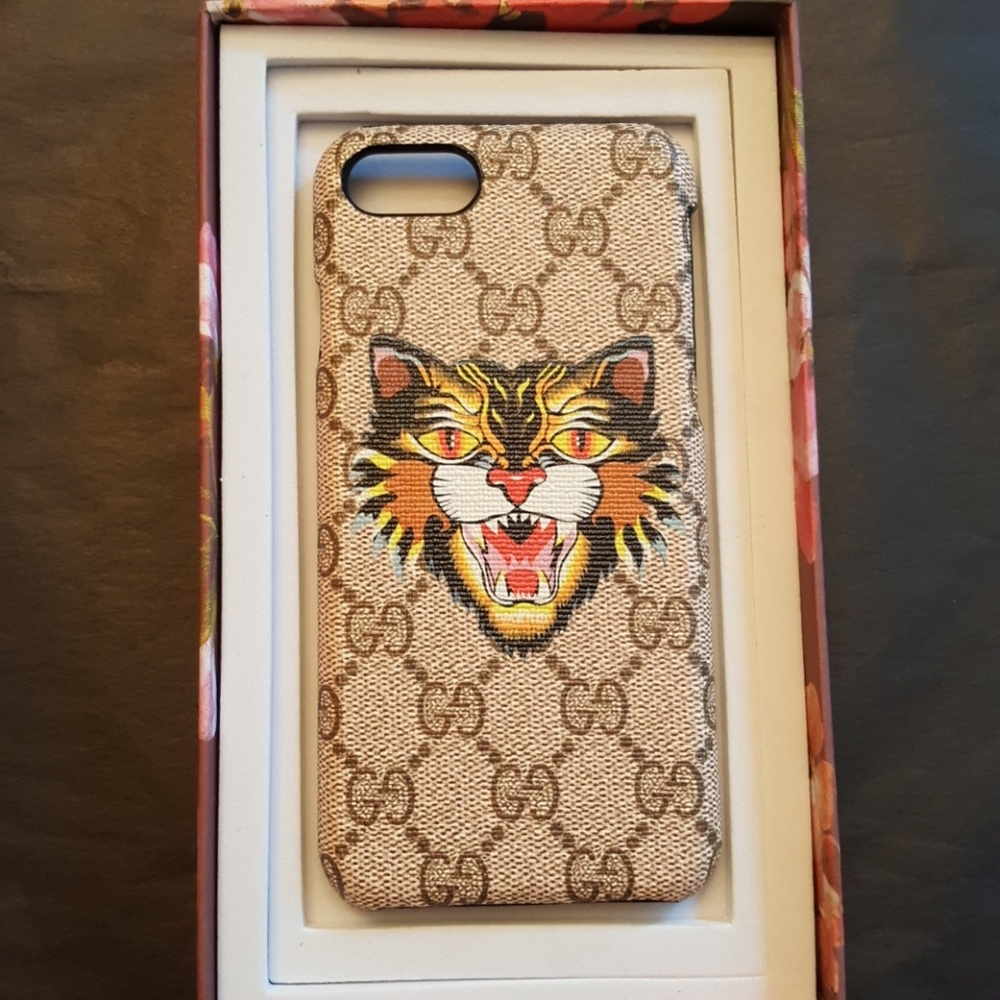 Cellphone case for iPhones
